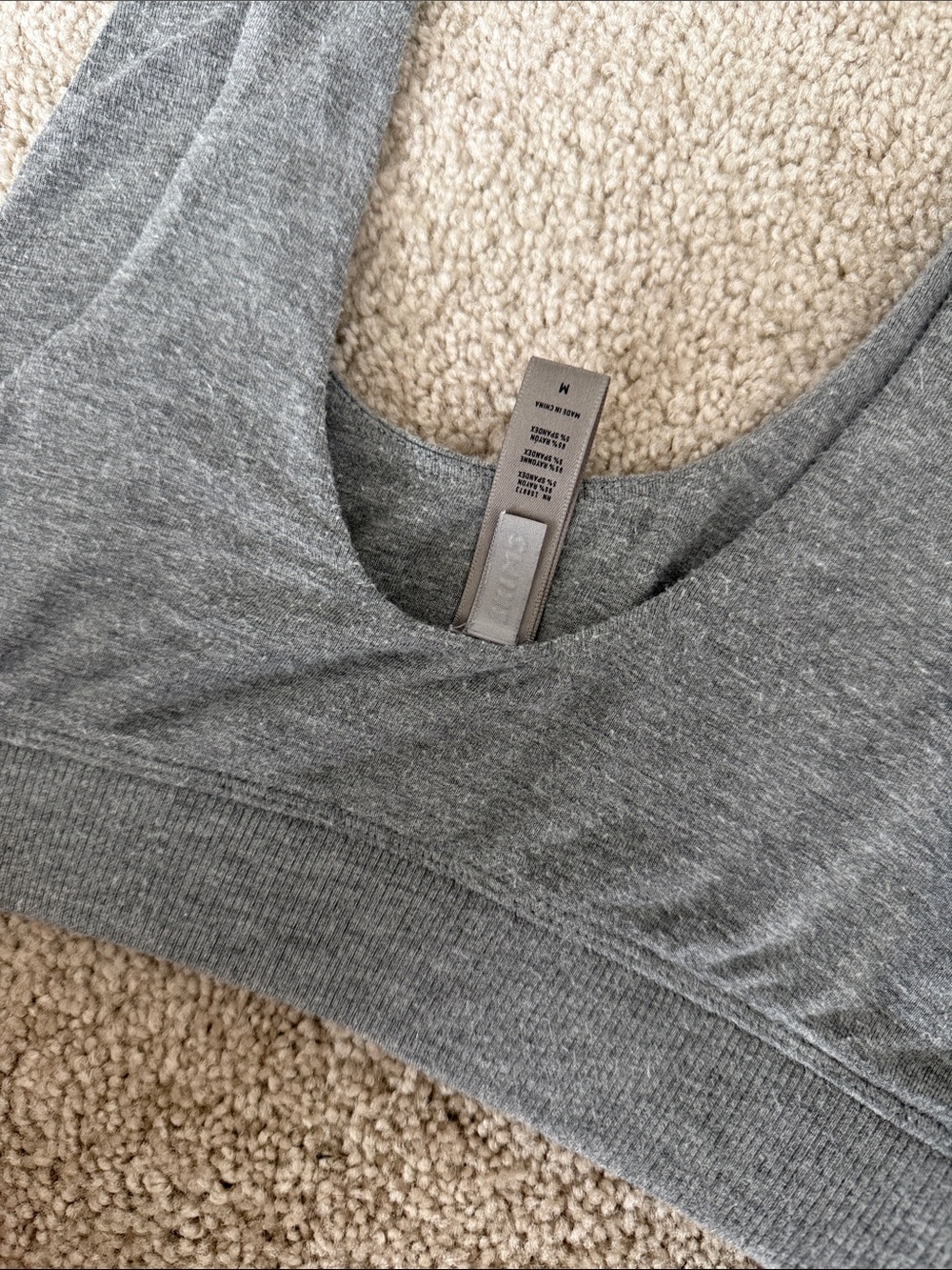 Skims Grey Scoop Bralette Super Soft Lounge Bra - Picture 4 of 6